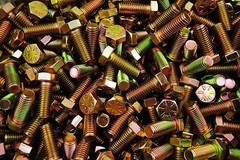 (75) Hex Head 1/2-13 x 1-1/4″ Grade 8 Bolts Yellow Zinc Cap Screws
