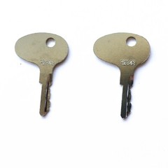 2 CAT Caterpillar Mitsubishi Forklift Ignition Keys Part 5049