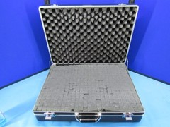 2207 – PLATT LUGGAGE – MEDIUM-DUTY ABS CASE – Interior Dimensions 22x16x7