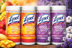 Lysol Disinfecting Wipes 4 Pack | Multi-Surface Cleaner 320 Count